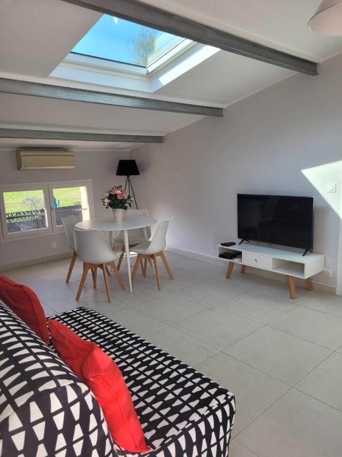Villa L'Abaguie-Charmant Logement Au Calme Entre Mer Et Montagne Cagnes-sur-Mer Bagian luar foto