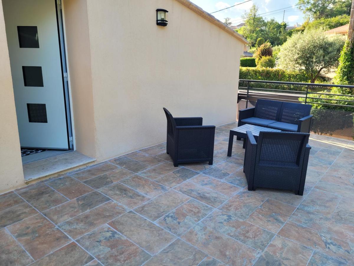Villa L'Abaguie-Charmant Logement Au Calme Entre Mer Et Montagne Cagnes-sur-Mer Bagian luar foto